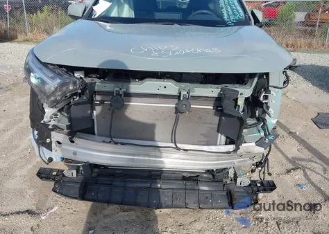 2023 Toyota Rav4 Xle from USA, damaged, VIN 2T3W1RFV2PW290990